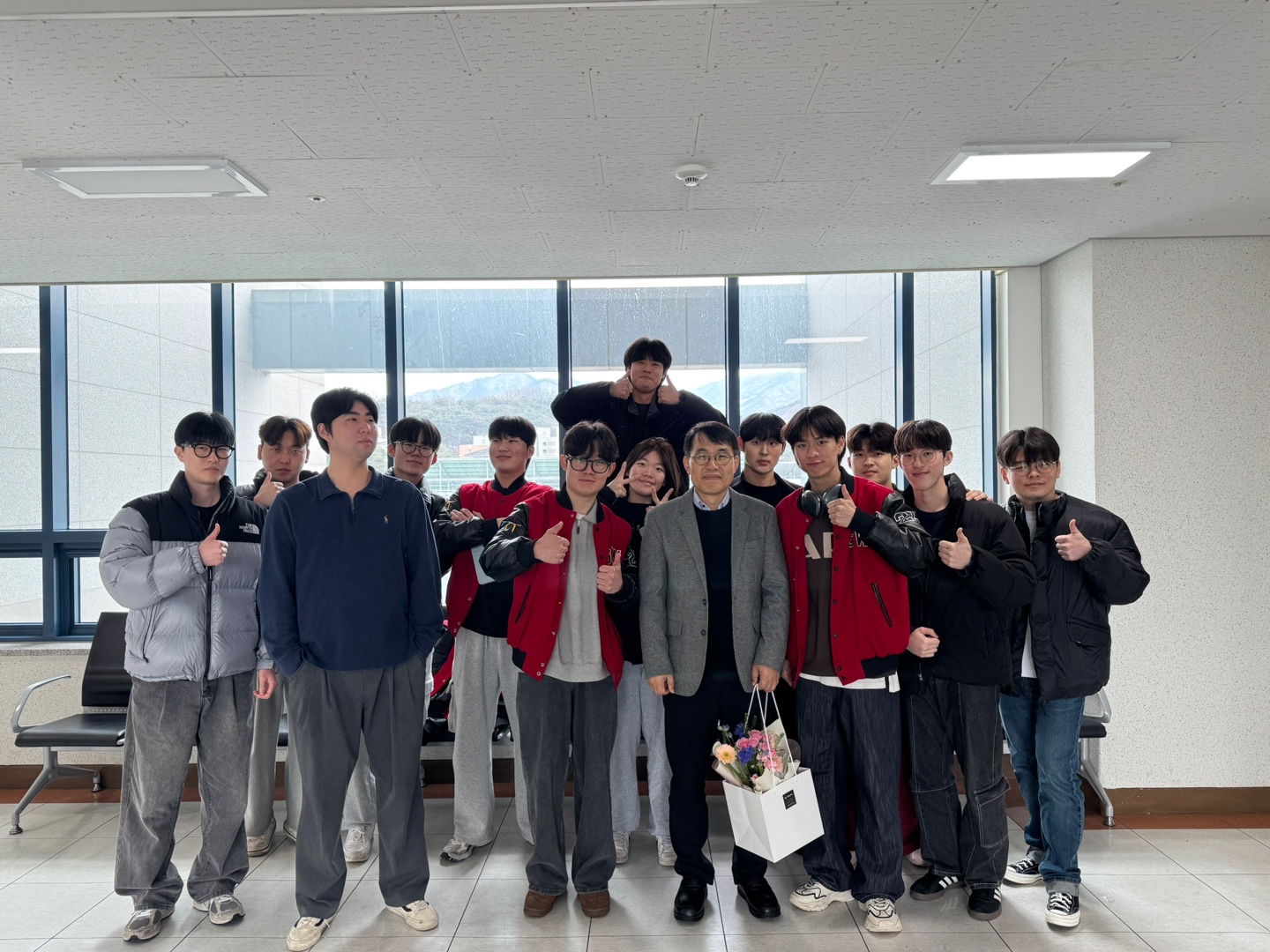 전기공학과 장경배 교수님 환영합니다. 대표이미지