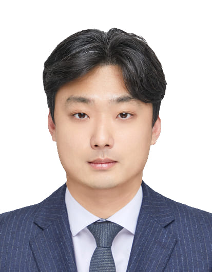 이건영 사진